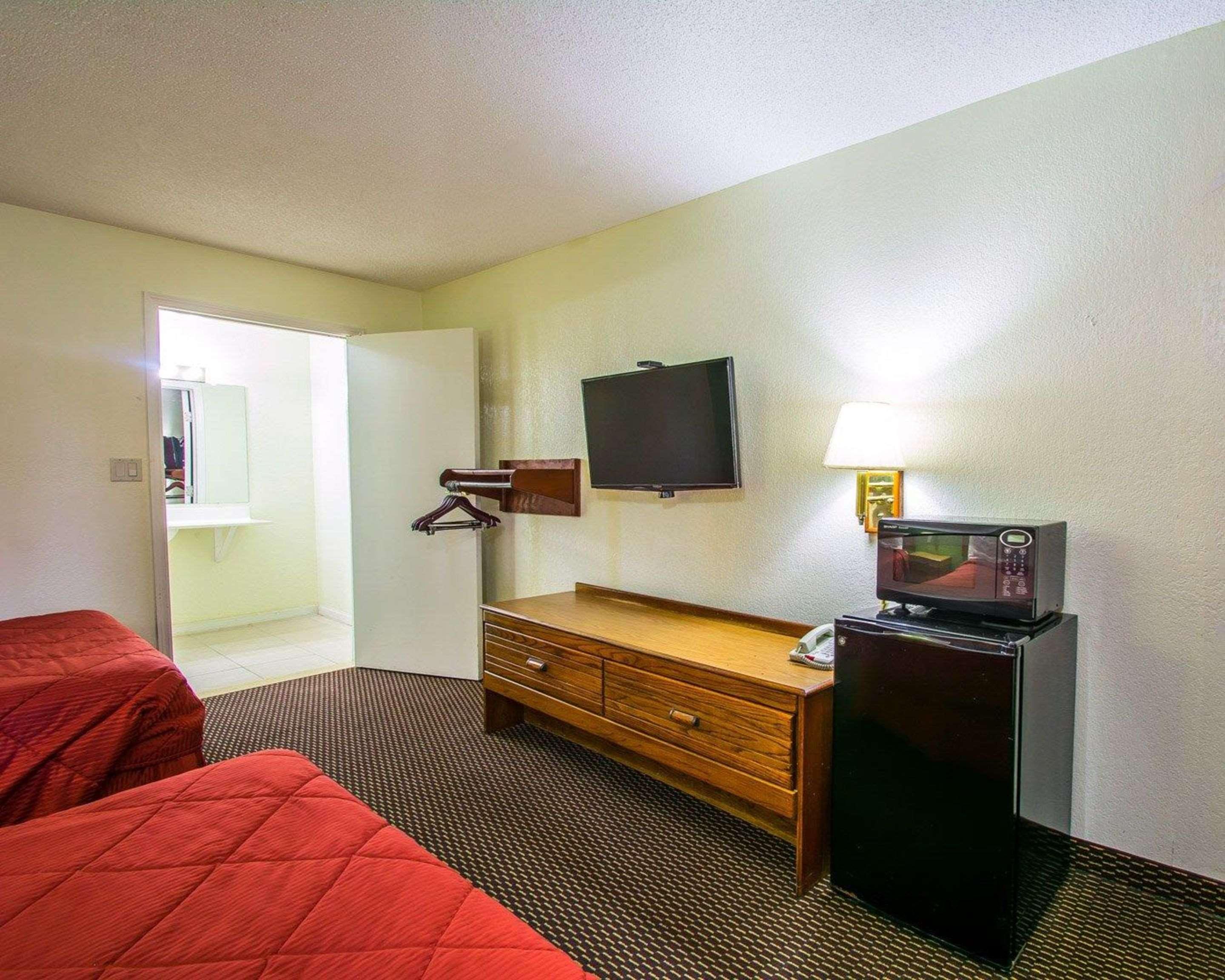 Rodeway Inn Fort Pierce I-95 Exterior foto